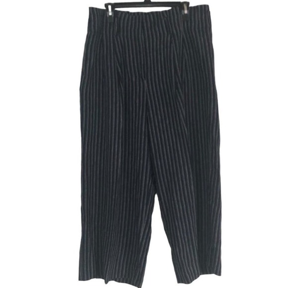 J. Crew Point Sur Pleated Front Pinstripe Dress Pants Black Women's Size 14 - Picture 2 of 7